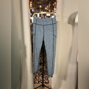 Victoria Secret Sport Grey Merle Knockout Tights Size Medium